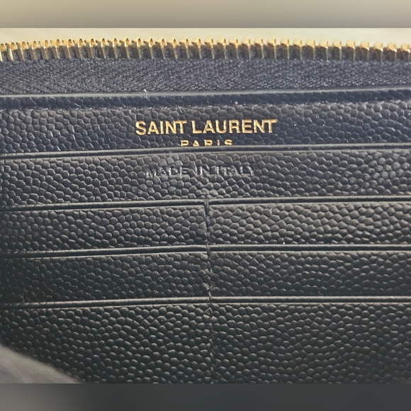 🖤 YSL Zippy 🖤 - Picture 13 of 13